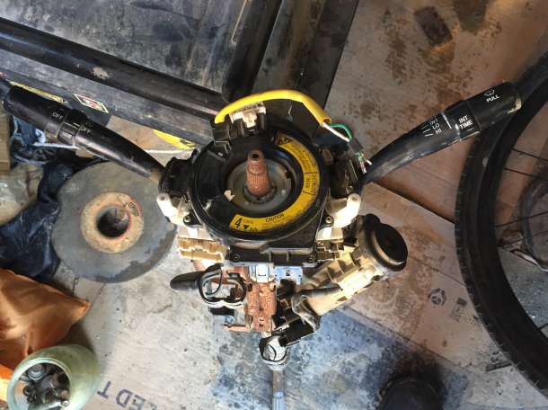 Продам б/у запчасти от Tayota Avensis, фотография 3