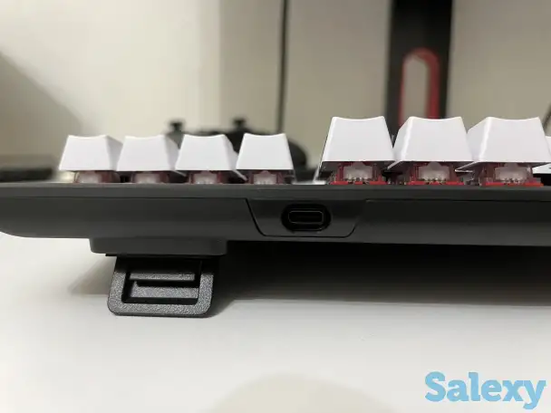 Клавиатура Hyperx Alloy Origins + White Keycaps, фотография 7