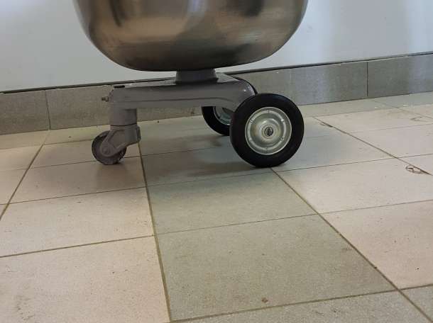 Дежи (Дежа 140 литров) из угл. стали , чугунная каретка, фотография 2