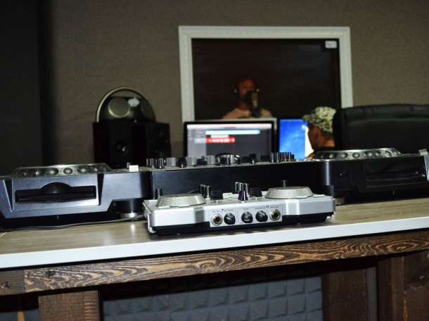 Профессиональная студия звукозаписи в Алматы , фотография 4