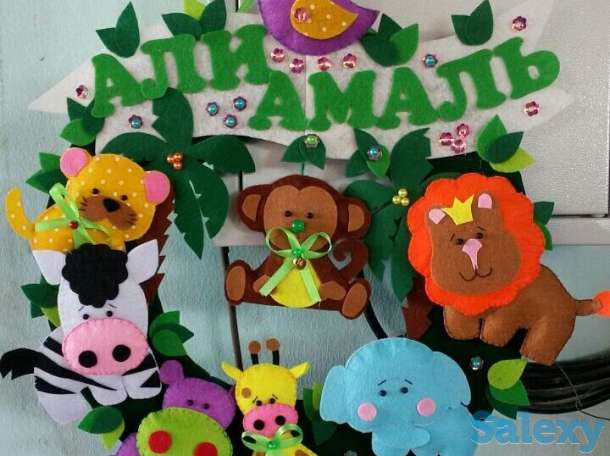 Именной круг (медальон) для детской комнаты, фотография 12