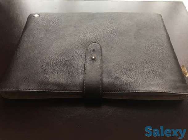 Кожаный чехол для ноутбука 17', фотография 1