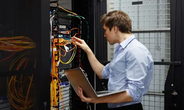 Обслуживание компьютеров и ноутбуков IT-услуги в Алматы аутсорсинг, фотография 3