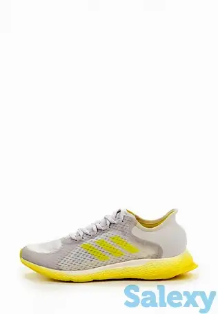 Кроссовки adidas, фотография 1