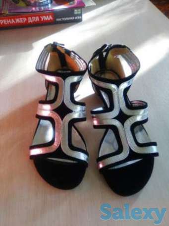 Продам срочно сандали, фотография 1