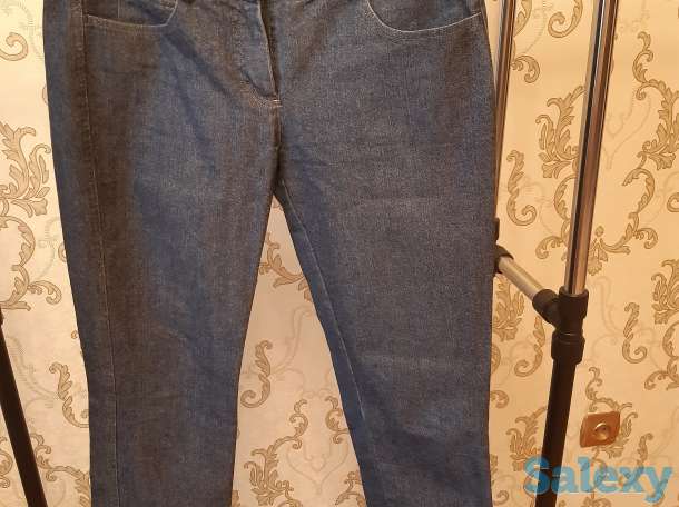 Джинсы классические и модные, синие и красные, с вышивкой и короткие, фотография 6