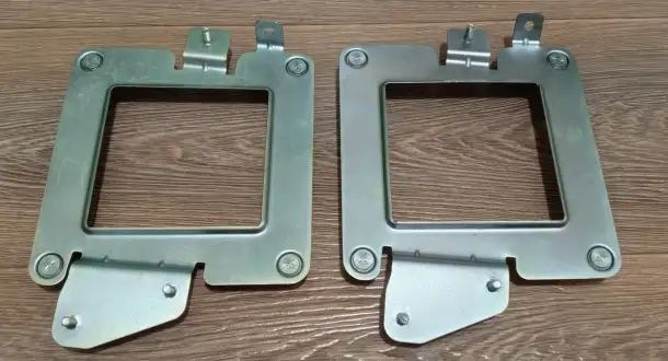 Кронштейн крепления контроллера управления РКПП, фотография 2