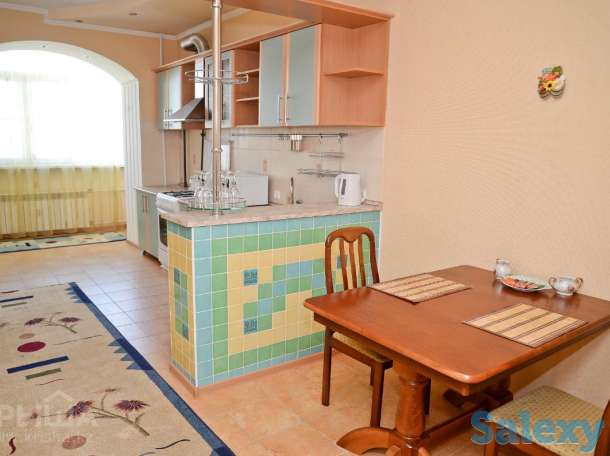 2-комнатная квартира, 90 м² посуточно, Сатпаева 5б, фотография 5