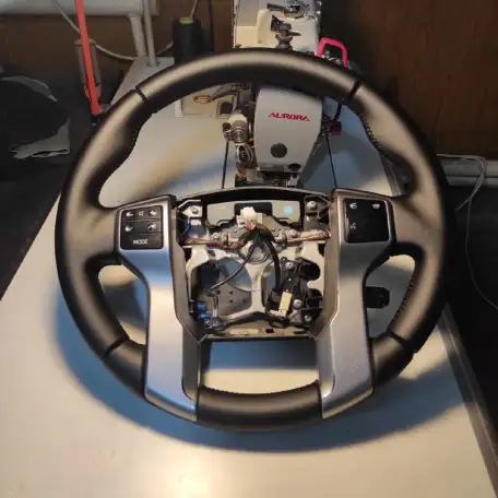 Перетяжка руля и ручка КПП. Алматы, фотография 1