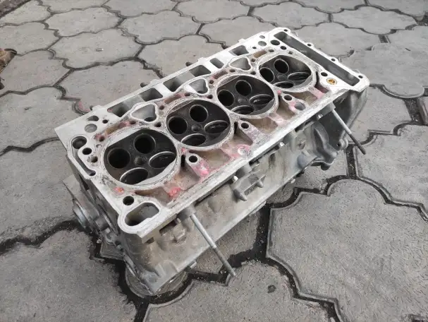Головка блока цилиндров для ДВС 1.8 TSI.cdaacdabcdb, фотография 1