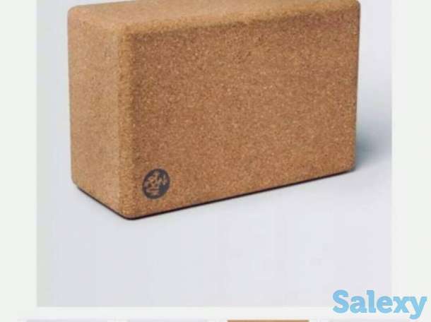 Коврик для йоги, блоки, сувениры, фотография 5