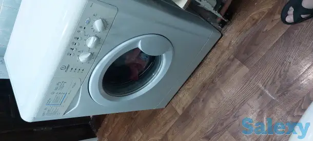 Стиральная машинка Индезит 5кг б/у, фотография 1