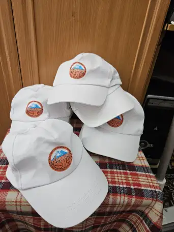Новые Белые Бейсболки, фотография 2