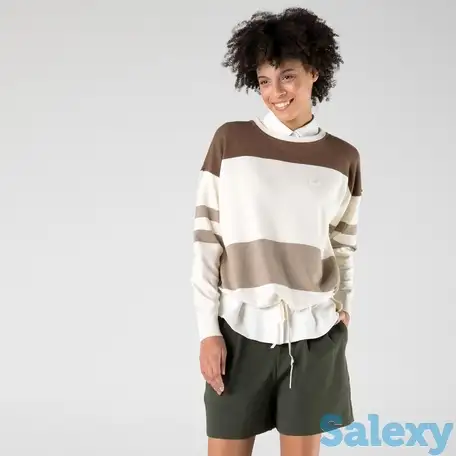 Женский свитер lacoste с круглым вырезом контрастных цветов, фотография 1