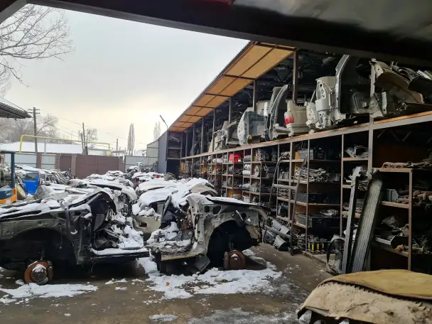 Авторазбор на Nissan Xterra, фотография 1