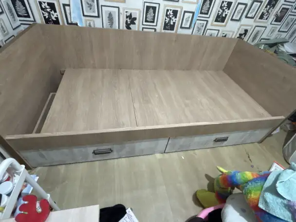 Кровать бу, фотография 1