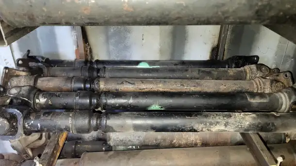 Передний кардан Nissan Patrol  y61 оригинал, фотография 1