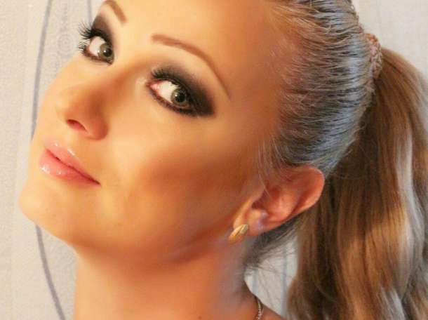 Ведущая, тамада, фотография 1