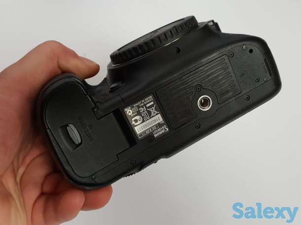 Canon EOS 5D Mark III в комплекте, фотография 4