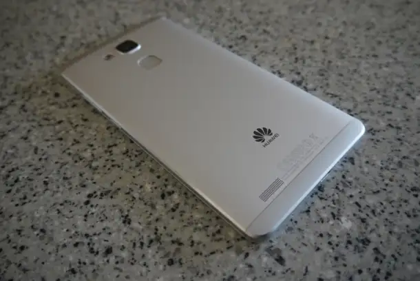 Huawei Ascend Mate 7 4G LTE, фотография 1