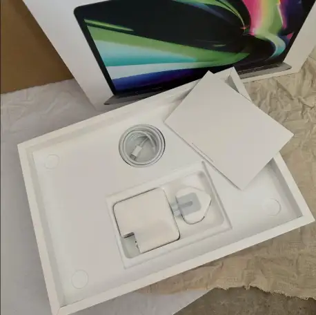 Apple 13-дюймовый Macbook Pro M1 Чип, фотография 7