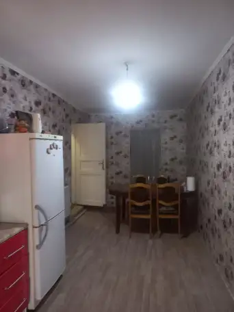 В Городе Талгаре срочно продаётся дом трёх этажный тёплый., фотография 5