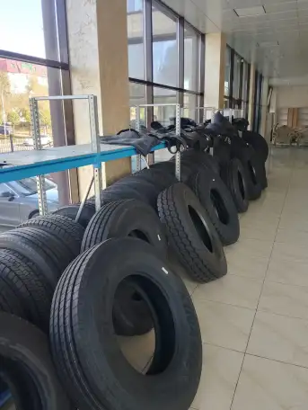 31570R22.5 31580R22.5 12.00R20 29580R22.5 27570R22.5 Вы можете купить грузовые шины у компании Vartech, фотография 5