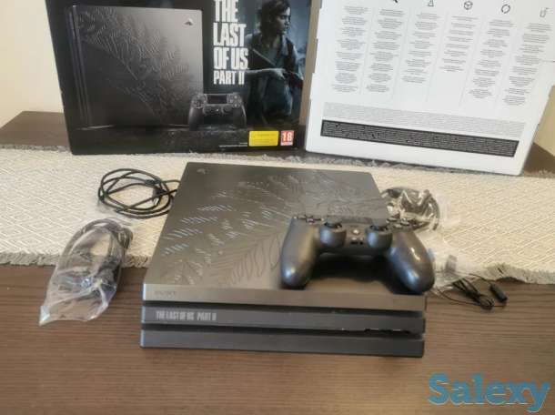 PlayStation 4 pro The Last Of Us part two полный комплект, фотография 3