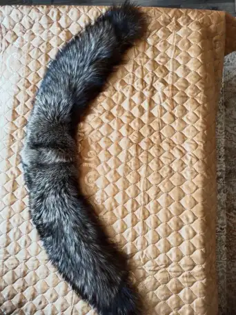 Берет фетровый, воротник чернобурка, фотография 2