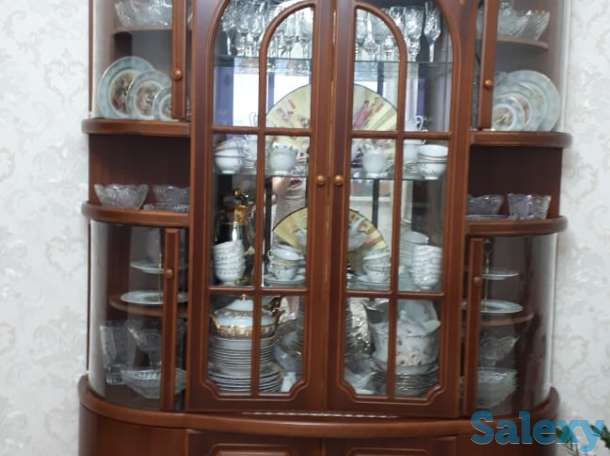 продам сервант, фотография 1