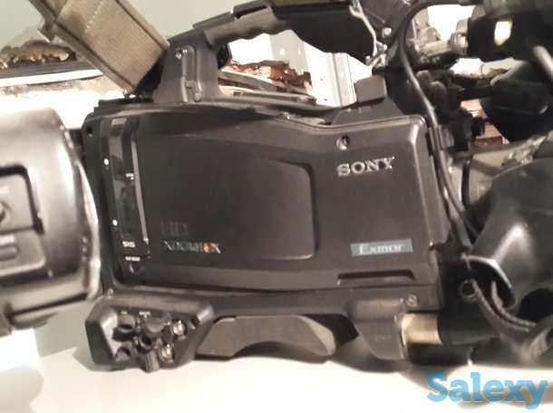 Продам видеокамеру профессиональную. Фото вышлю в ватсап, фотография 1