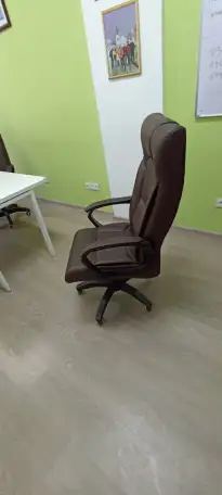 СРОЧНО Продается БУ КОМПЛЕКТ мебели Стол и 4 Кресла, фотография 4