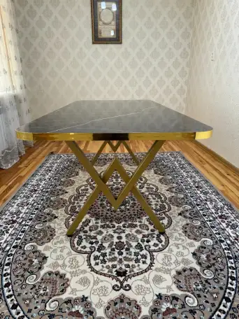 Стол и стулья, фотография 4