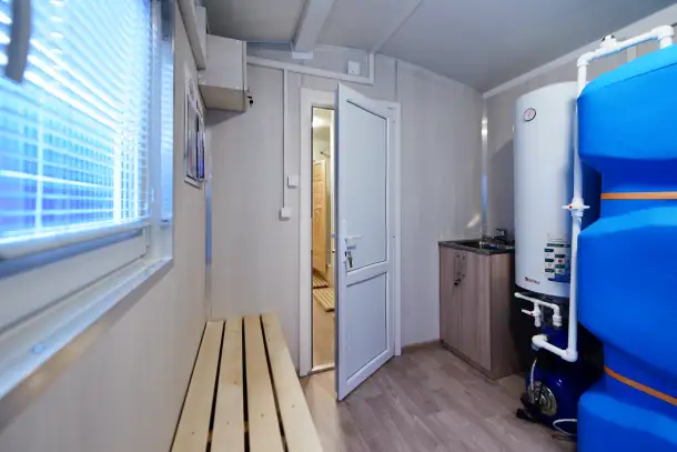 Вагон дом на прицеп шасси сауна с душевой 8 м, фотография 3