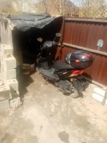 скутар, фотография 1