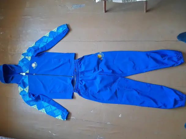 Продам спортивный костюм мужской, фотография 2