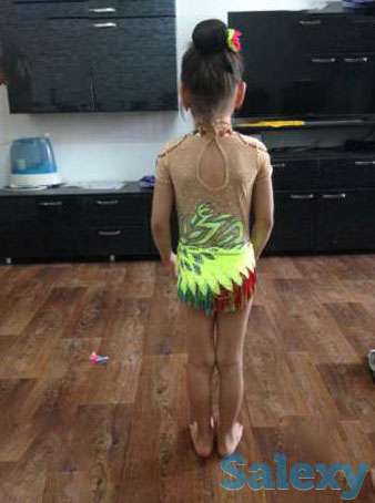 Купальник для художественной гимнастике на 5-7 лет новый, фотография 1