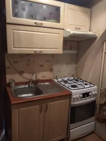 Сдается комната  возле оптовки, Розыбакиева 45, фотография 2