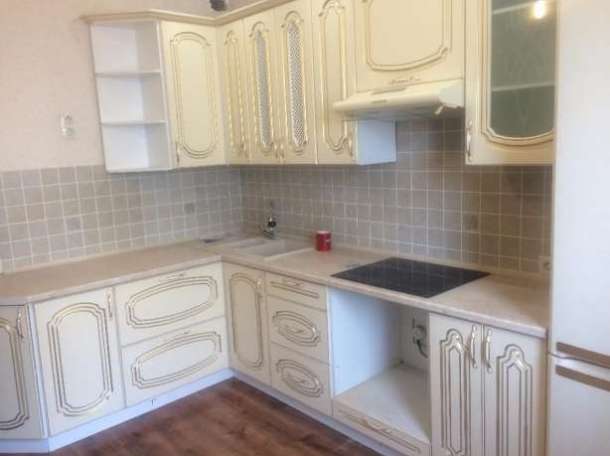 Кухонный гарнитур на заказ, фотография 1