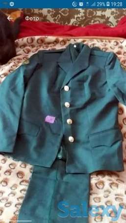 Китель брюки. Зеленые лампасы, фотография 1