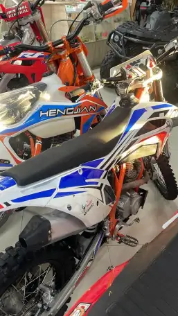 Мотоцикл, фотография 1