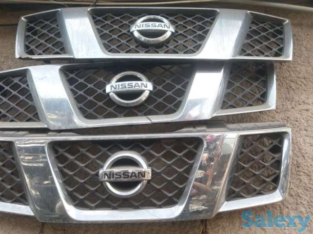БАМПЕР ПЕРЕДНИЙ   И РЕШЕТКА РОДИАТОРА НА  Nissan Pathfinder  Rг, фотография 2