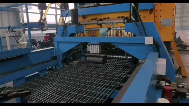 Автоматическая машина для сварки стальных решеток модель JB 3-4250KVA-1000, фотография 1