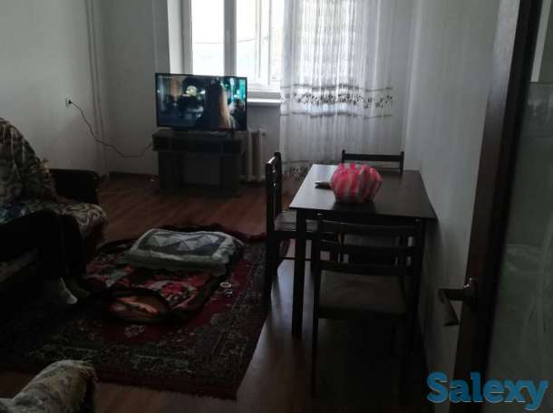 Сдам комнату в 2 комнатной квартире, Проспект Аззаттык 78, фотография 3