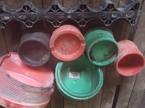 Куплю Заглушки Колпачки пластиковые от трубопроводов, Соединительная муфта ПНД, ПНД Канистры Флаконы Трубы, трубку гофру, фотография 1