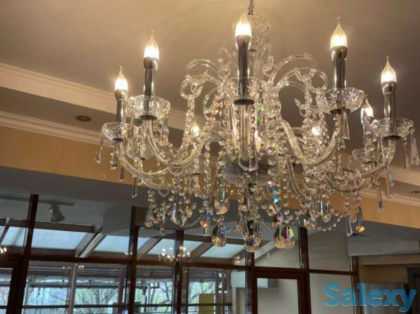 Хрустальные люстры, фотография 1