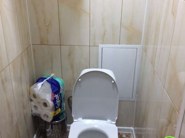 Сдам комнату в жк дания только студентке или студенткам девушкам взамен уборка готовка для хозяйна порядочного квартиры, фотография 2