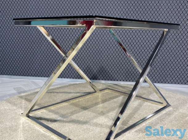 Металлизированный стол 