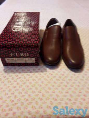 Продам туфли на мальчика 38 размера, фотография 1