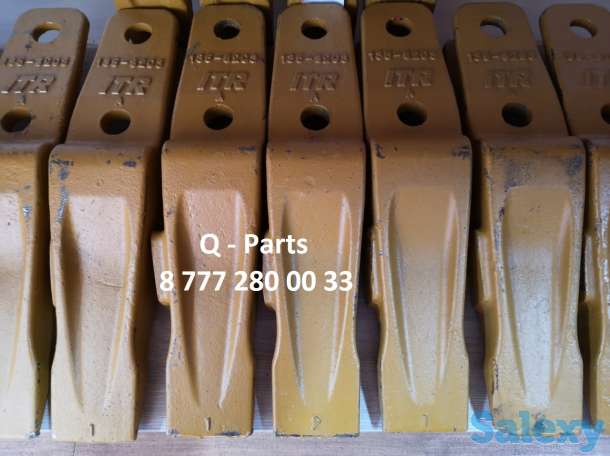 Зубья ковша на экскаватор-погрузчик Caterpillar 428 (C, D, E, F), 432 (C, D, E, F) Кат, Cat, фотография 1